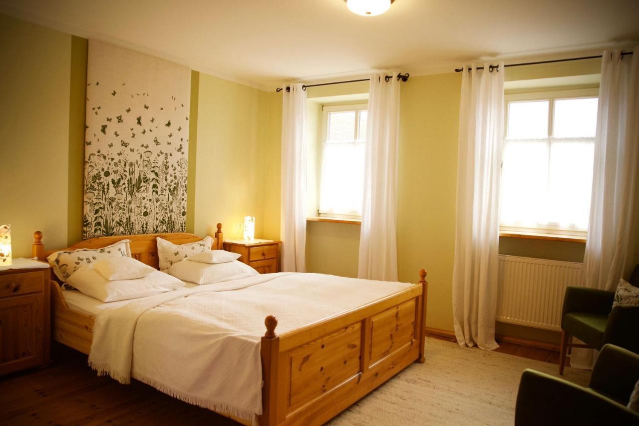 Seehotel Huberhof Oberuckersee Buitenkant foto