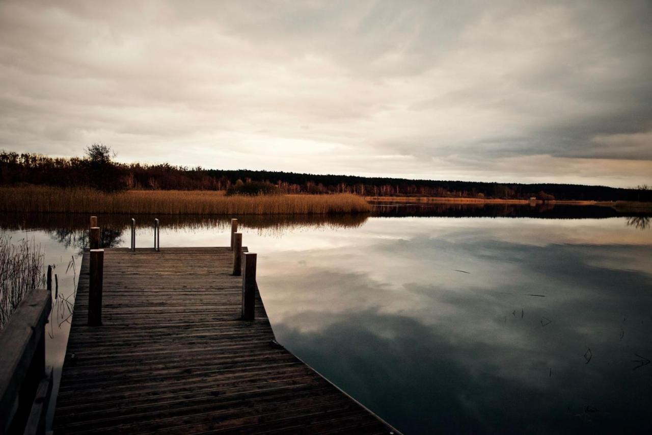 Seehotel Huberhof Oberuckersee Buitenkant foto
